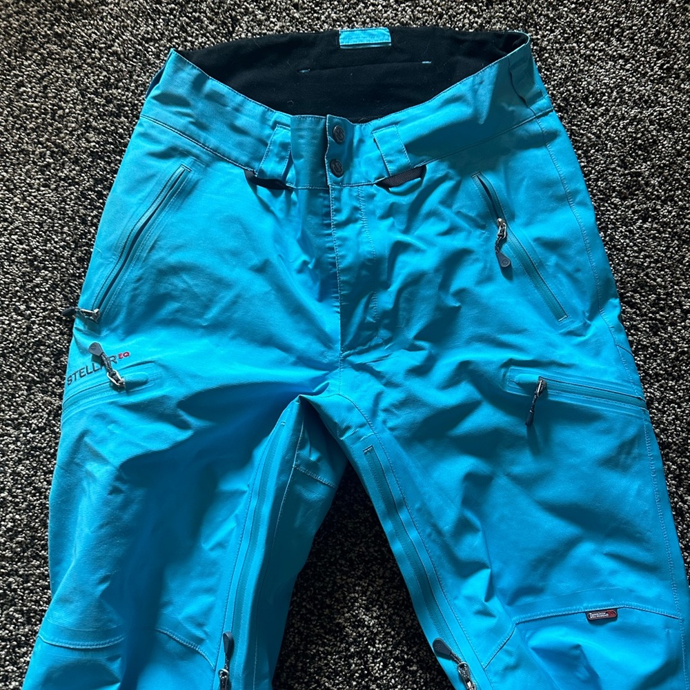 Stellar snow pants